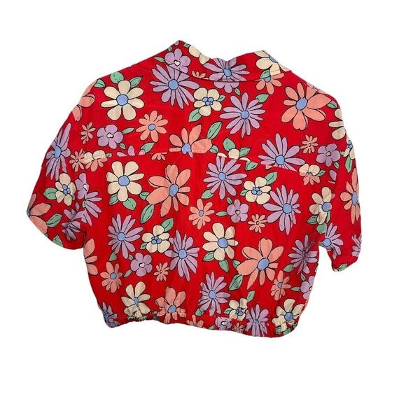 Timing Blouse Women's Medium Floral Button Up Cropped Groovy Shirt NWT - Picture 5 of 9